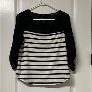 I.N. San Francisco Black and White Striped Blouse